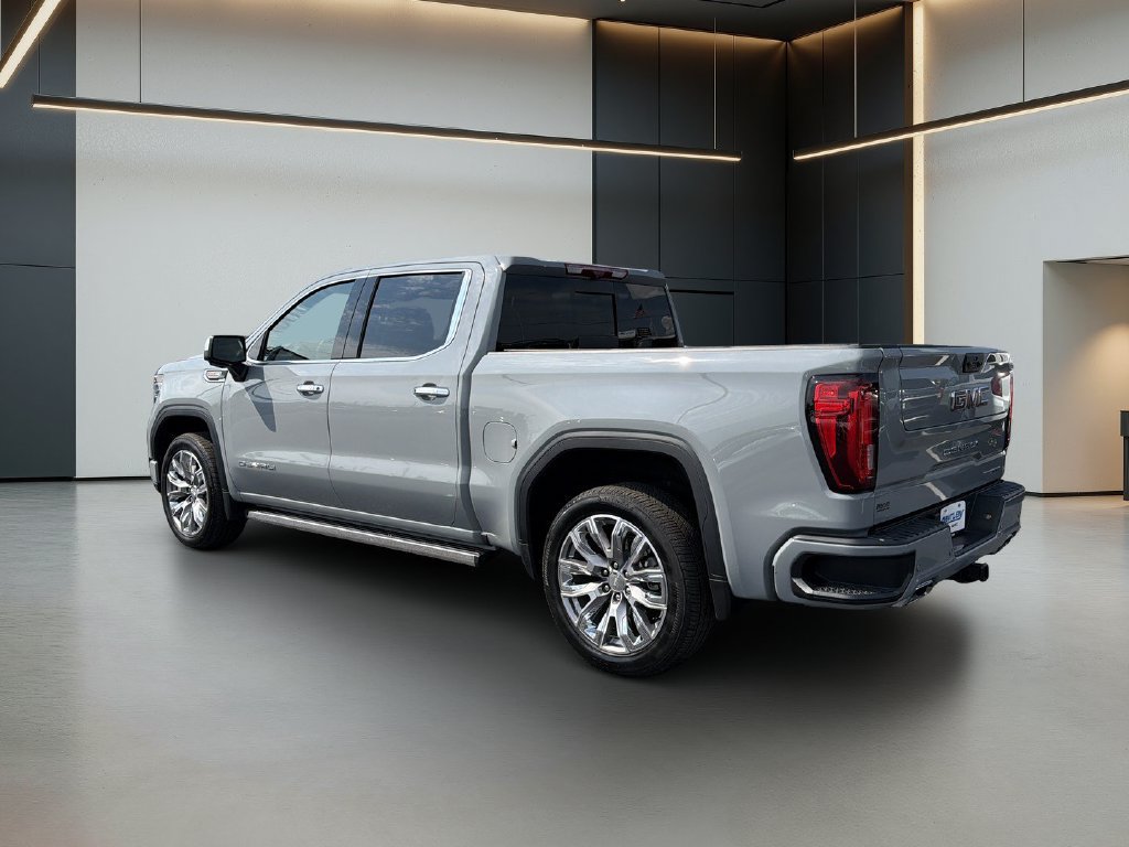 Used 2025 GMC Sierra 1500 Denali w/ Denali Reserve Package AWD/4WD image 3