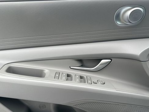 New 2026 Hyundai Elantra Blue image 11