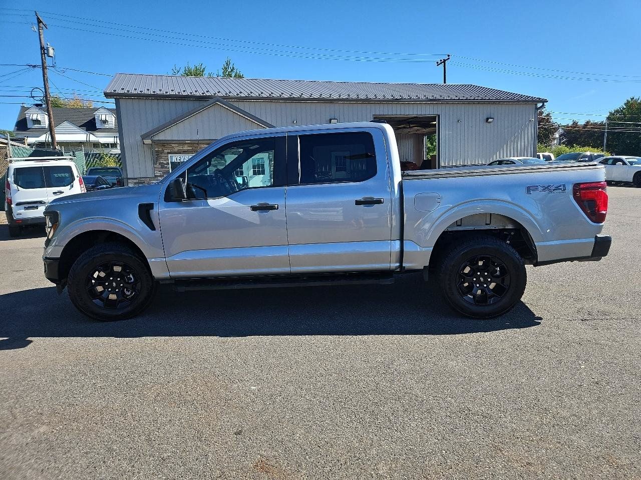 Used 2025 Ford F150 STX w/ Equipment Group 201A FX4 AWD/4WD image 8