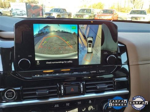 Certified 2024 Nissan Pathfinder Platinum image 14