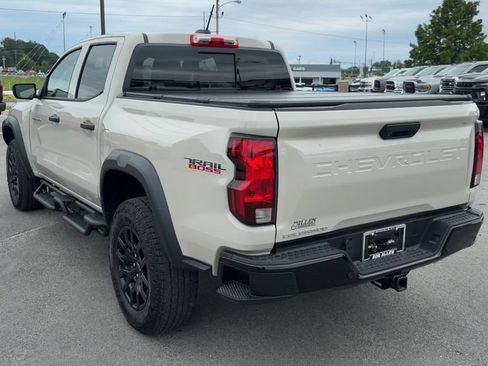 Used 2026 Chevrolet Colorado Trail Boss AWD/4WD image 5