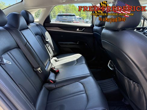 Used 2021 Kia K5 EX FWD image 17