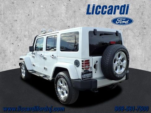 Used 2014 Jeep Wrangler Unlimited Sahara w/ Dual Top Group image 4