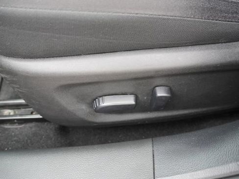 Used 2024 Nissan Altima 2.5 SV FWD image 21