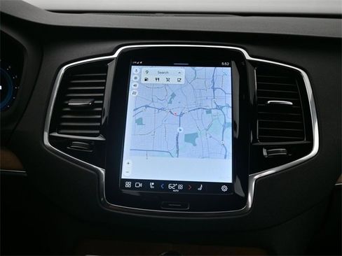 Used 2024 Volvo XC90 B6 Plus w/ Protection Package Premier image 14