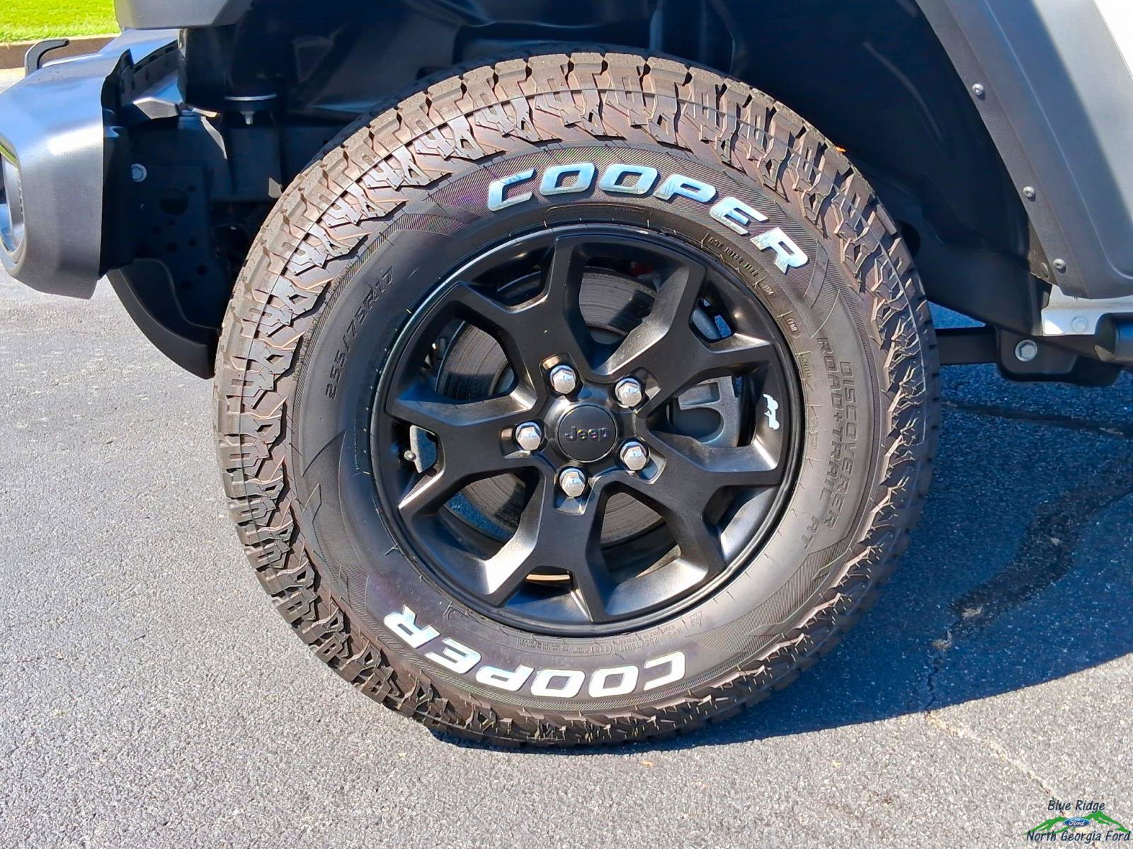 Used 2021 Jeep Wrangler Sport AWD/4WD image 9