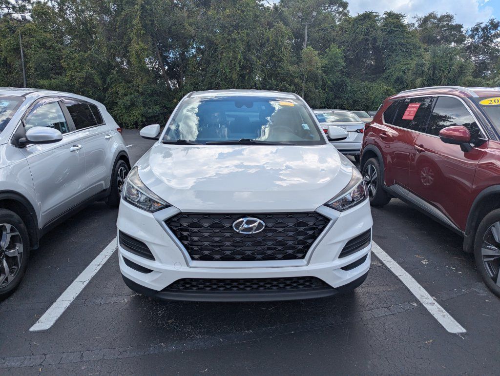 Used 2021 Hyundai Tucson SE FWD image 2