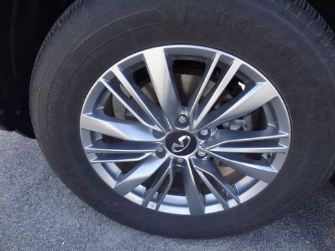 Used 2022 INFINITI QX80 Luxe w/ Cargo Package image 10