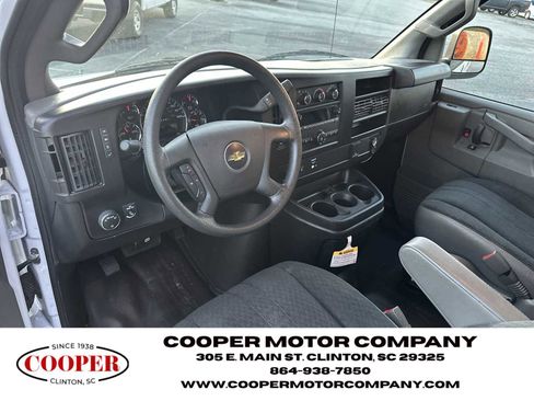 Used 2023 Chevrolet Express 2500 w/ Driver Convenience Package image 10