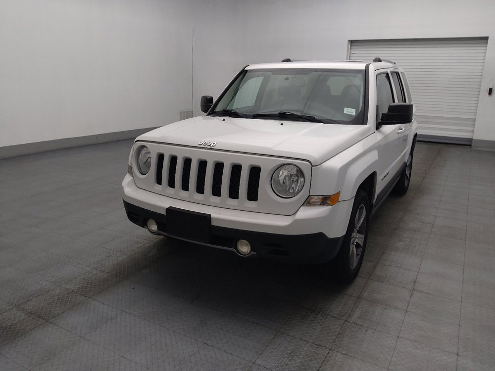Used 2017 Jeep Patriot High Altitude FWD image 15