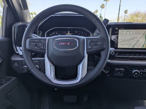 New 2026 GMC Sierra 1500 Elevation image 17