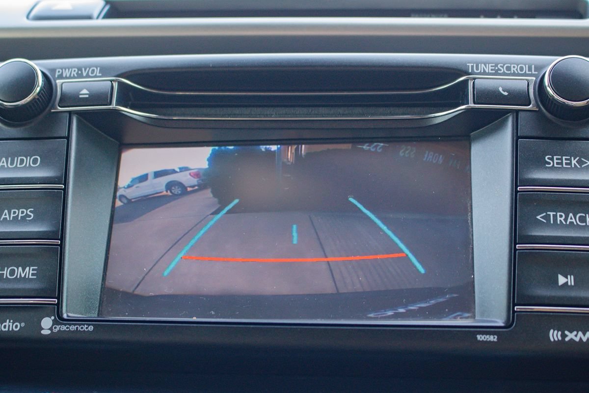 Used 2017 Toyota RAV4 XLE FWD image 27