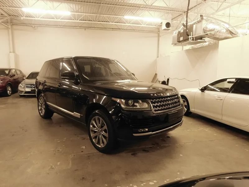 Used 2017 Land Rover Range Rover AWD/4WD image 3