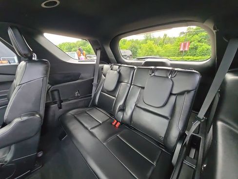 Used 2020 Ford Explorer ST w/ Premium Technology Package AWD/4WD image 24