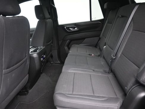 Used 2024 Chevrolet Tahoe LS RWD image 14