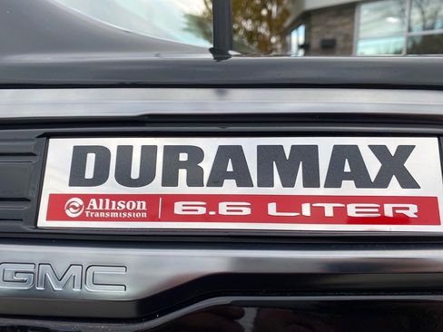 Used 2023 GMC Sierra 2500 AT4 w/ AT4 Premium Plus Package image 28