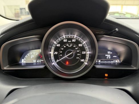Used 2016 MAZDA CX-3 Touring AWD/4WD image 25
