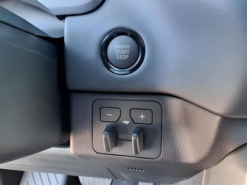 New 2025 Toyota Tundra Platinum AWD/4WD image 13