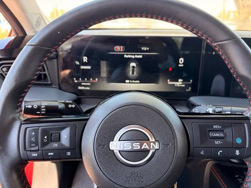 Certified 2026 Nissan Kicks SR FWD image 30