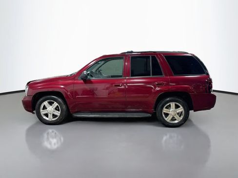 Used 2008 Chevrolet TrailBlazer LT w/ Sun And 6-Disc Cd Package AWD/4WD image 9