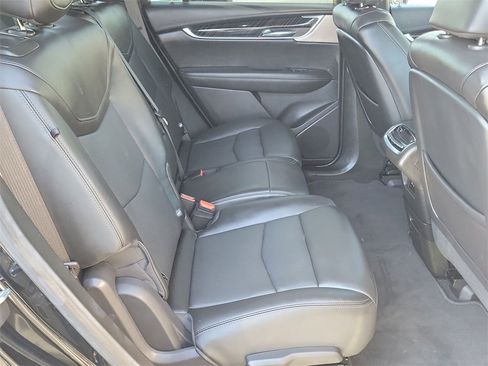 Certified 2023 Cadillac XT6 Premium Luxury image 27