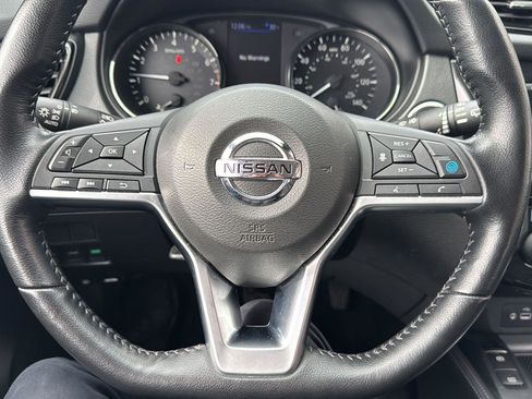 Used 2020 Nissan Rogue Sport SV w/ Technology Package image 22