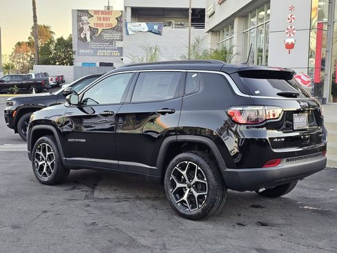 New 2026 Jeep Compass Limited image 5