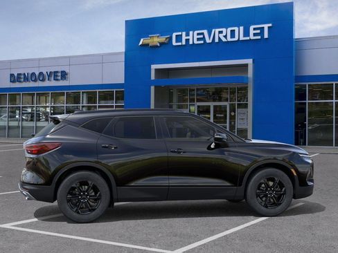 New 2026 Chevrolet Blazer LT w/ Midnight/Sport Edition image 5