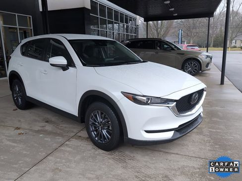 Used 2020 MAZDA CX-5 Sport image 2