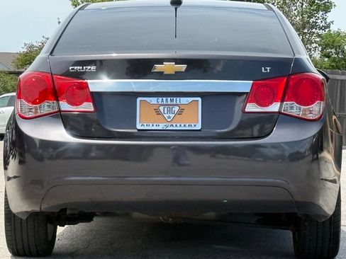 Used 2015 Chevrolet Cruze LT FWD image 4