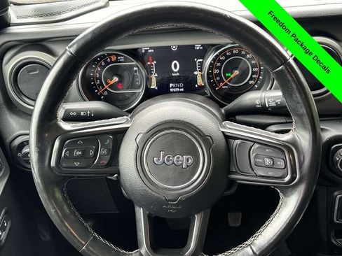 Used 2021 Jeep Gladiator Sport AWD/4WD image 27