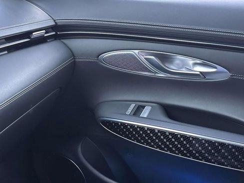 Used 2023 Genesis GV70 3.5T Sport w/ Sport Prestige Package image 35