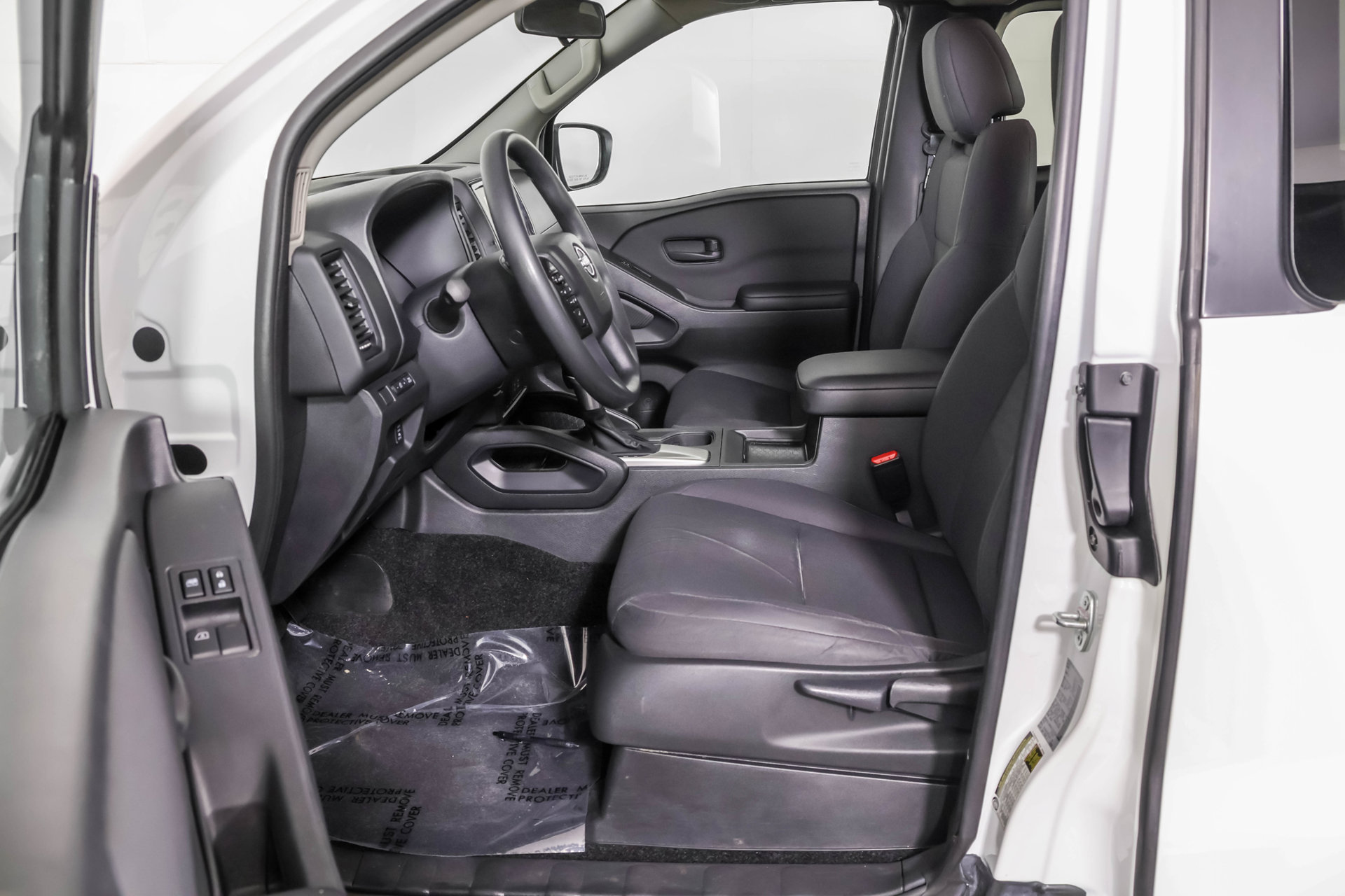 Used 2024 Nissan Frontier S w/ S Utility Package RWD image 7