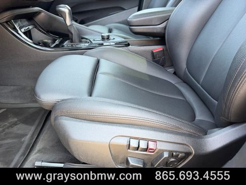 Used 2018 BMW X2 sDrive28i w/ Convenience Package FWD image 11