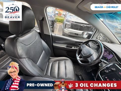 Used 2022 Chevrolet Bolt LT w/ Infotainment Package FWD image 27