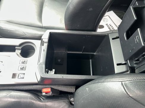 Used 2013 Toyota 4Runner Limited image 26