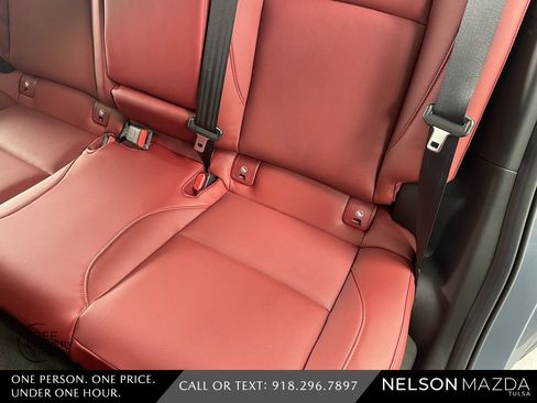 New 2026 MAZDA MAZDA3 2.5 S Hatchback w/ Premium Pkg image 39