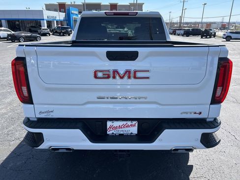 Used 2025 GMC Sierra 1500 AT4 AWD/4WD image 6