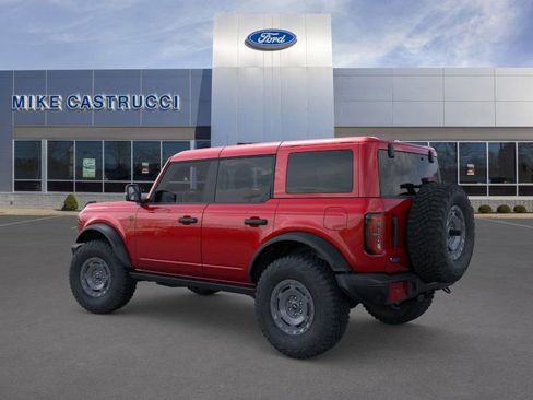 New 2025 Ford Bronco Badlands image 4