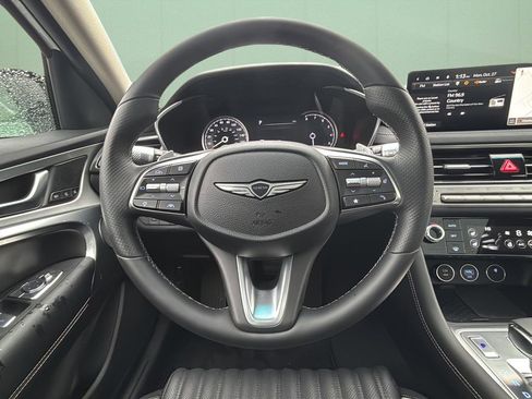 Used 2026 Genesis G70 2.5T Prestige image 25