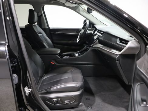 Certified 2022 Jeep Grand Cherokee L Limited image 26