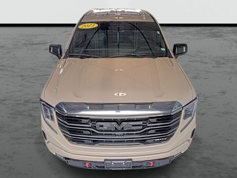 Certified 2023 GMC Sierra 1500 AT4 w/ AT4 Premium Package AWD/4WD image 6