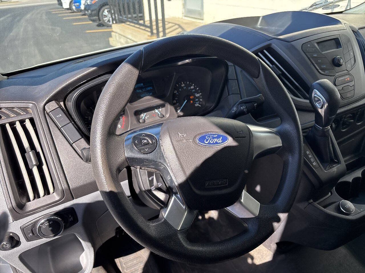 Used 2018 Ford Transit 250 130 Low Roof w/ Exterior Upgrade Package RWD image 22