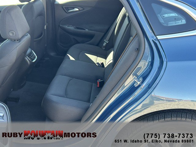 Used 2025 Chevrolet Malibu LT FWD image 18