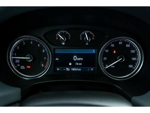 Used 2024 Buick Enclave Essence w/ Sport Touring Edition FWD image 22