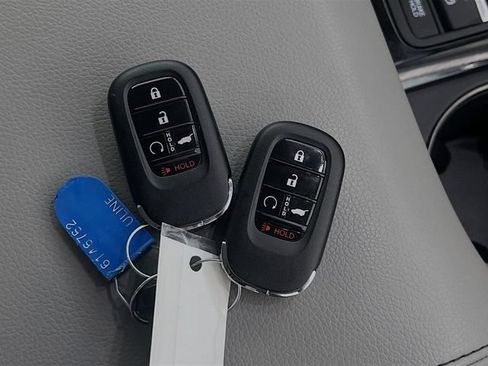 Used 2023 Honda Pilot EX-L image 33