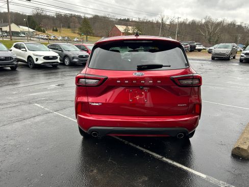 Used 2024 Ford Escape ST-Line w/ Tech Pack #1 image 9