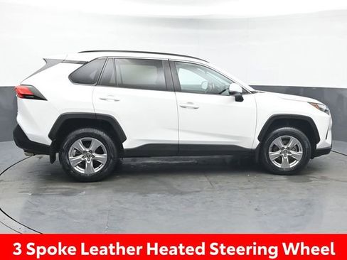 Certified 2022 Toyota RAV4 XLE w/ Convenience Package image 8