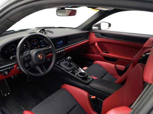 Used 2023 Porsche 911 GT3 image 4