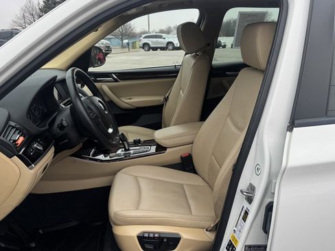 Used 2017 BMW X3 xDrive28i image 16